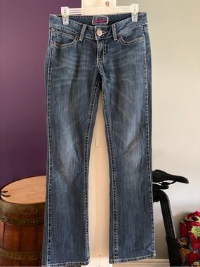 Wrangler Women's Bootcut Jeans - Medium Blue Wash